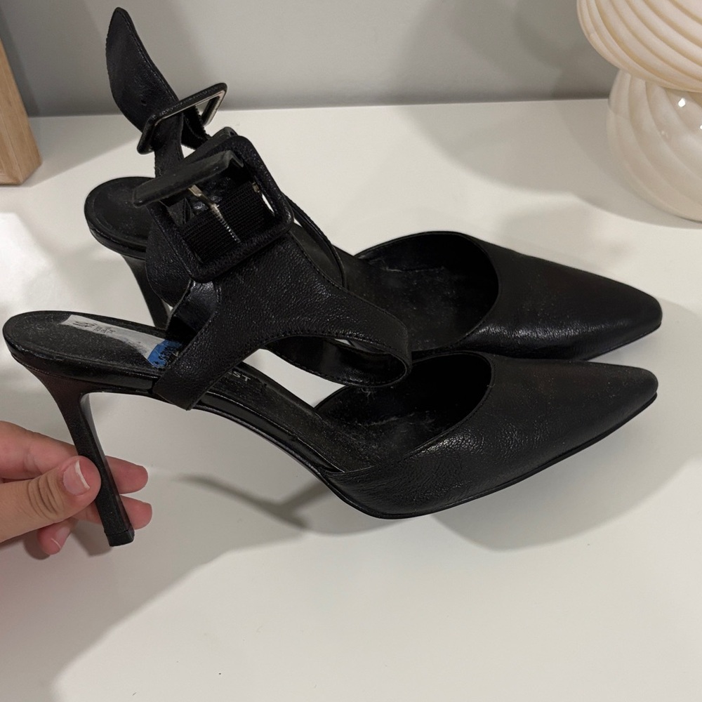 Nine West Black Pointed Toe Heels